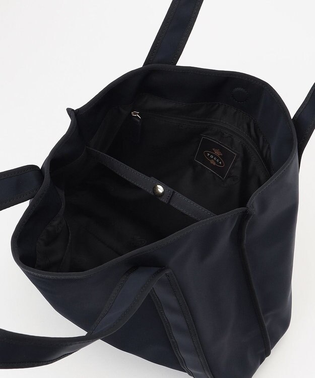 TOCCA AVENUE ナイロンバッグ ネイビー系