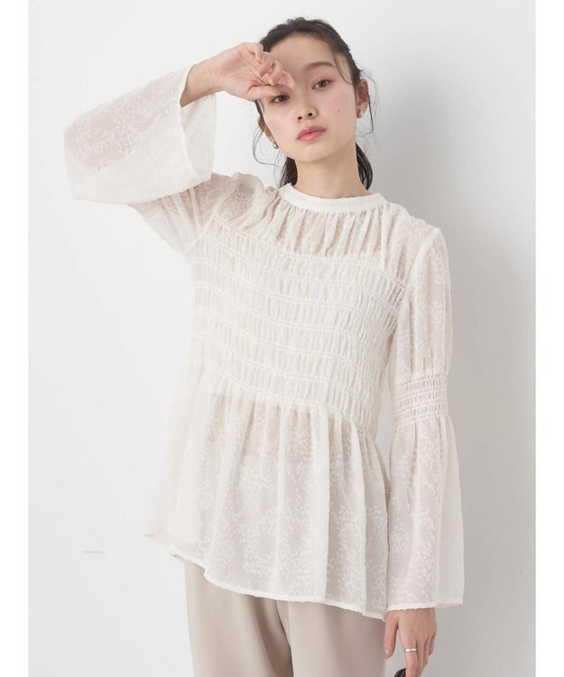 earth music&ecology ジャガードシャーリングプルオーバー Ivory