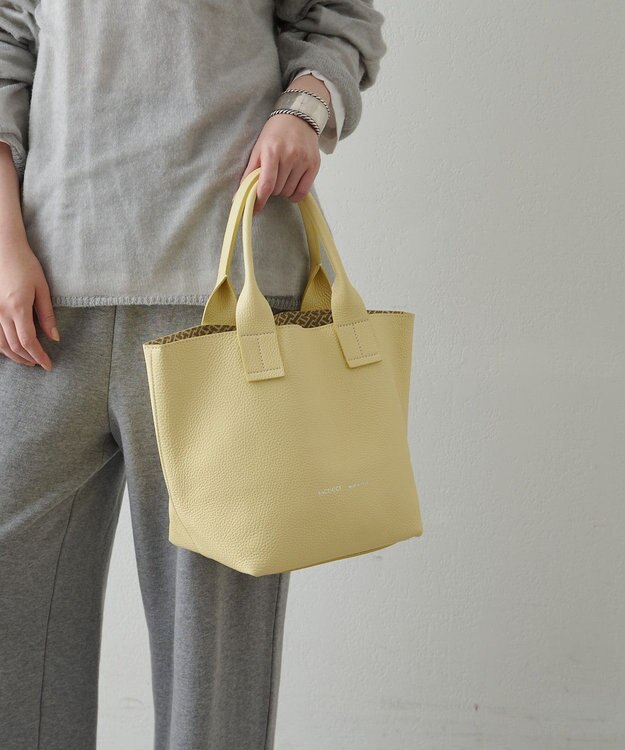 IACUCCI オペラ S CERVO/STAMPA INTERNA イエローその他1