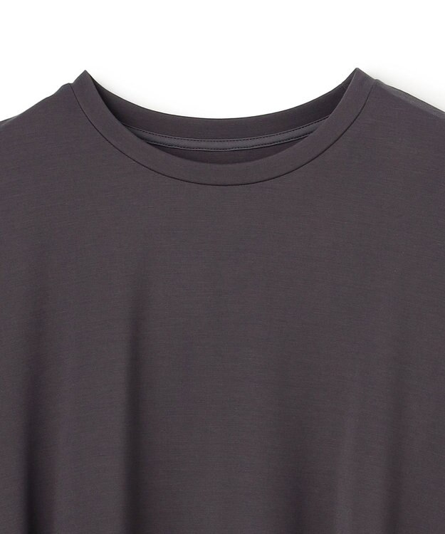 UNFILO 【一部店舗限定カラー】BEAUTY FORM-T フレアTシャツ チャコール