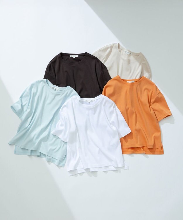 23区 【速乾性/汗じみ防止】半袖 クロップド IT Tシャツ ホワイト系