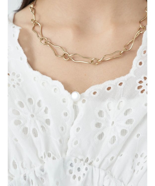 earth music&ecology コットンレースＶネックブラウス Off White