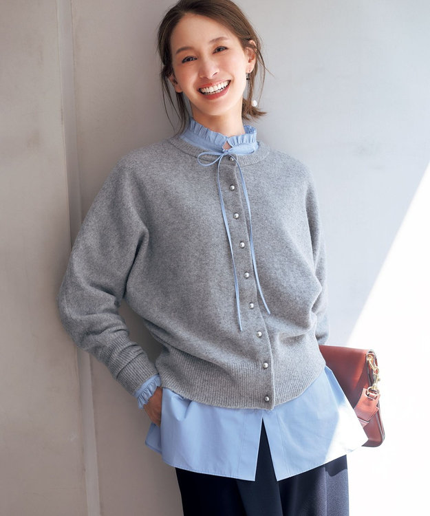 UNFILO 【前後着用 可能】ふわふわニット 2WAY パールボタンカーディガン グレー