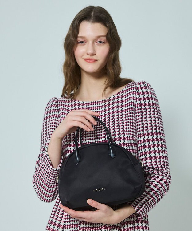 TOCCA 【八木アリサさん着用】BALLOON TOUCH POCHETTE バッグ ブラック系