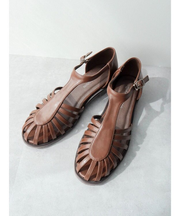 Green Parks ・ｓｏｕｖｅｎｉｒｖｅｌｌｅ　グルカストラップサンダル Brown