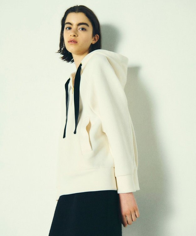 GRACE CONTINENTAL ハーフジップフードトップ ホワイト