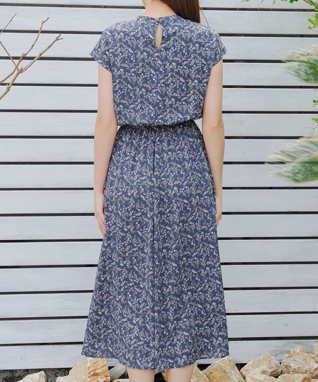 Tiaclasse 【洗える】花柄フレンチスリーブワンピース ブルー