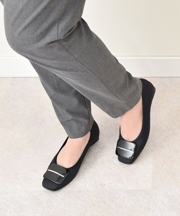 Bridget Birkin 【Bridget Birkin walk】バックルモチーフウォーキングパンプス ブラック雑材