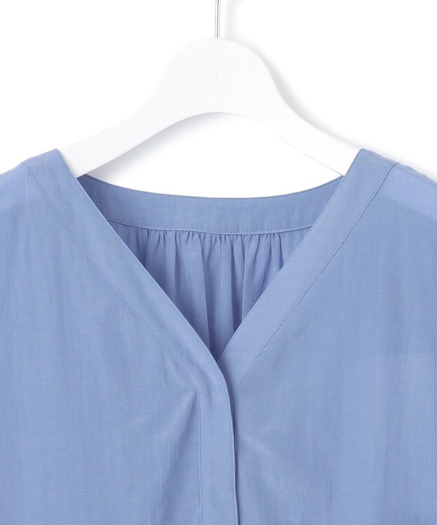 23区 L 【Lサイズ限定/接触冷感/速乾性/洗える】エアリーブライトローン Vネックワンピース ブルー系