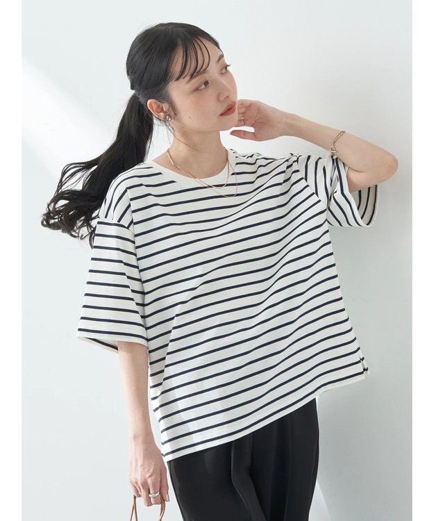 earth music&ecology ＢＯＸ　Ｔシャツ Border