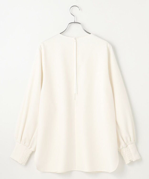 #Newans 【洗濯機可】シャーリングカフスパウダリーブラウス ホワイト