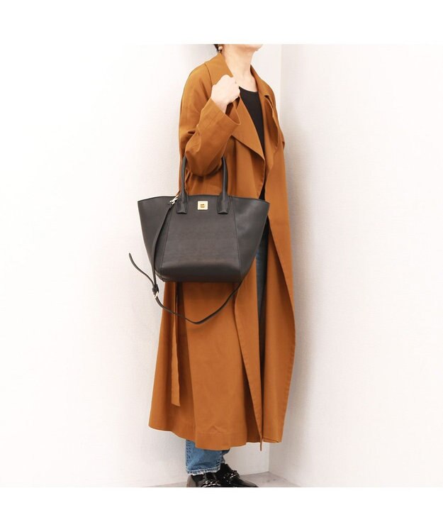 UNBILLION 【テレビ ドラマ着用アイテム】カシュカシュ cachecache / A4ヒネリ飾り金具2wayトートバッグ ブラック