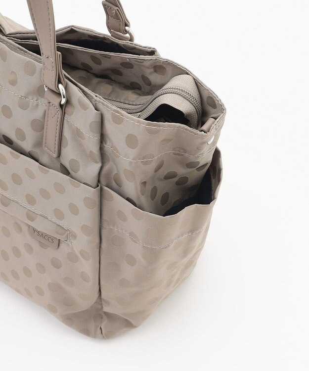 Y'SACCS ドットジャガードポーチ付きトートバッグ ライトグレー