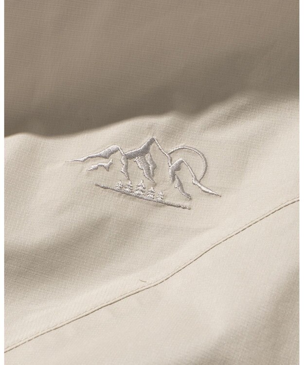 JOSEPH ABBOUD MOUNTAIN 【軽量/撥水/防風/透湿防水素材/JAPANファブリック/男女兼用】　　マウンテンシェルパーカーコート アイボリー系