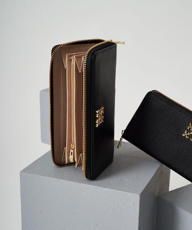 russet モノグラムプレートラウンドジップウォレット(SO-372) Black/BE