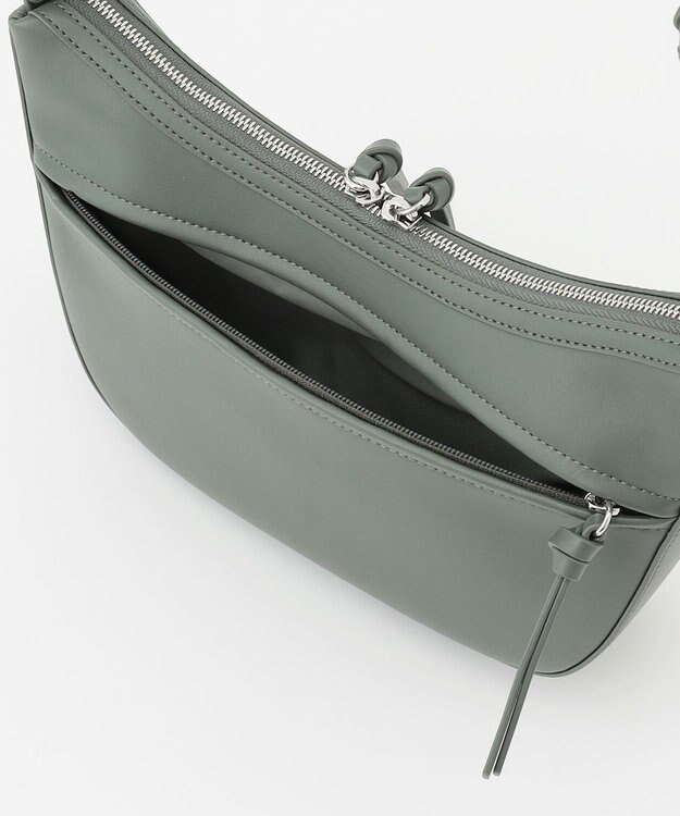 Y'SACCS ハーフムーンボディショルダーバッグ グリーン