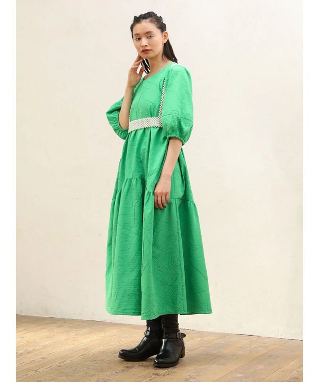 Green Parks ■ＥＳＣＡＲ　エンボスティアードワンピース Green