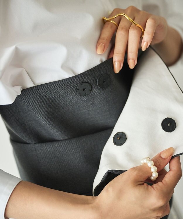 #Newans ビスチェレイヤーシャツ ホワイト×チャコール