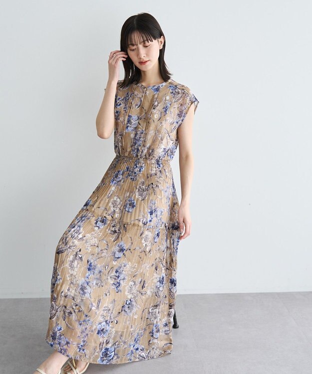 YECCA VECCA フラワー柄シアープリーツワンピース Beige