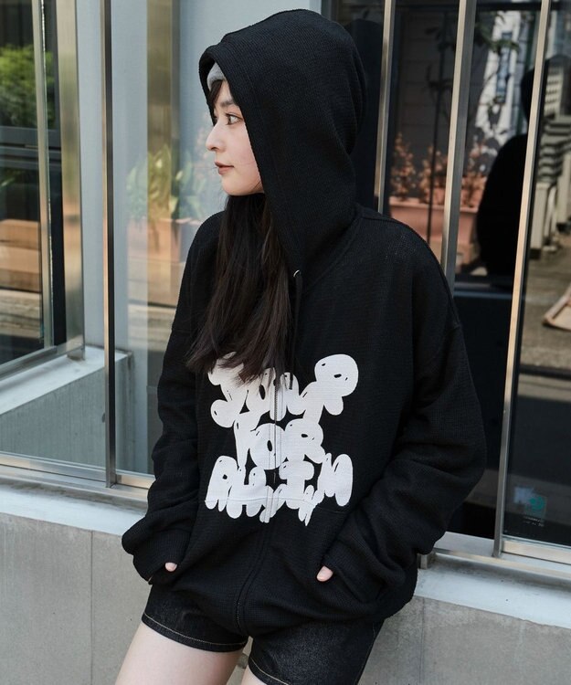 WEGO 【ユニセックス着用ITEM/MLサイズ展開】メッシュロゴジップパーカー ブラック