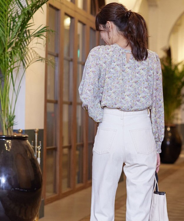 Tiaclasse 【洗える】2WAY花柄ブラウス グレージュ