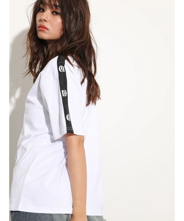 Green Parks ＥＧＯＩＳＴ　袖ロゴラインプルオーバー Off White