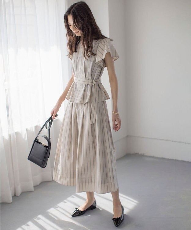 組曲 【WEB限定】コットンポリエステルタイプライター セットアップ ベージュストライプ系1