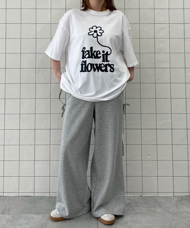 WEGO fake　it　flowersビッグT ホワイト