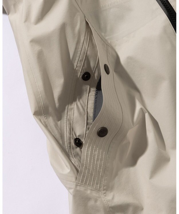 JOSEPH ABBOUD MOUNTAIN 【軽量/撥水/防風/透湿防水素材/JAPANファブリック/男女兼用】　　マウンテンシェルパーカーコート アイボリー系