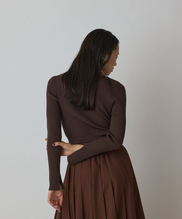 GRACE CONTINENTAL ハイゲージリブニットトップ ブラウン