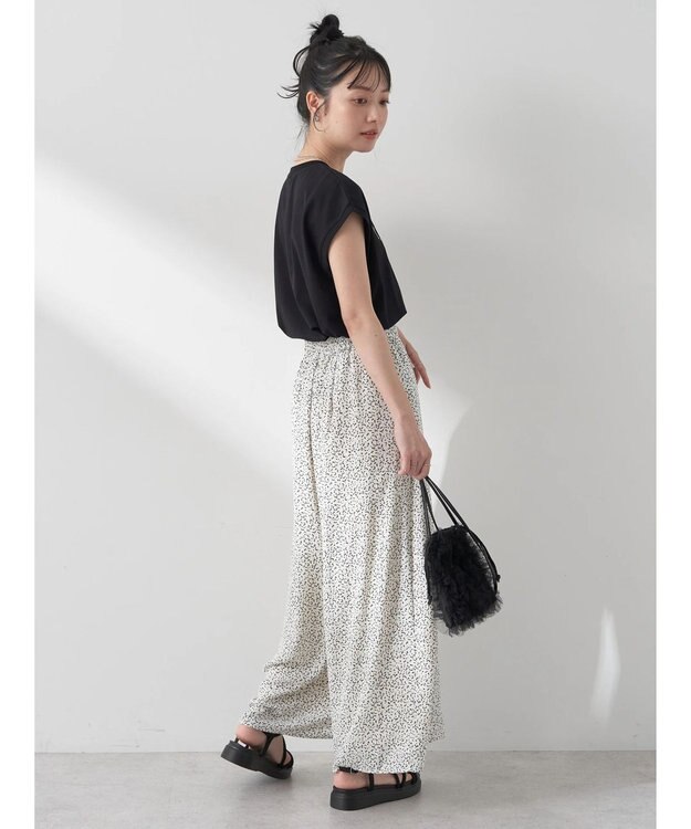 earth music&ecology ｂｅｔｔｅｒ　ｌａｔｅ　フレンチＴ Black