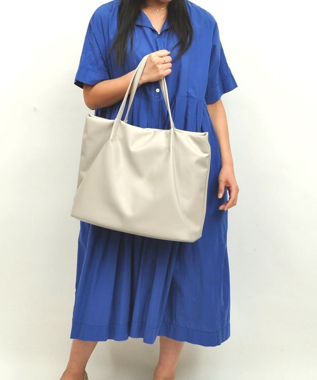 UNBILLION Otias スムースタイプ合皮トートバッグ ベージュ