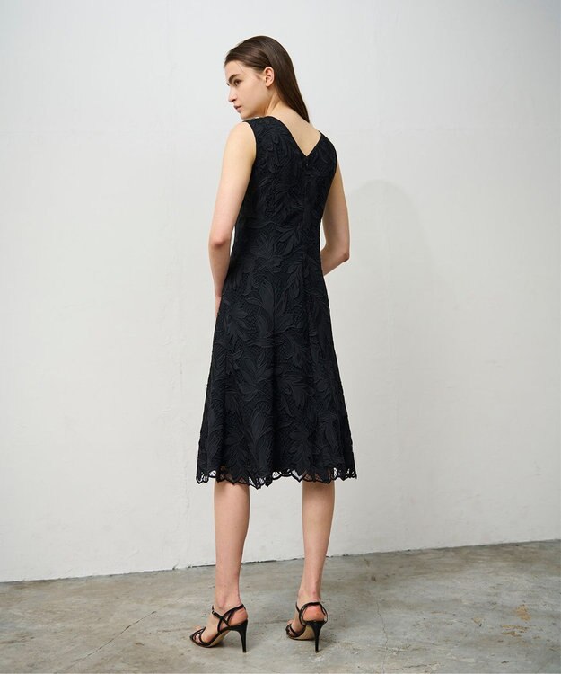 GRACE CONTINENTAL ケミカルリーフドレス ブラック