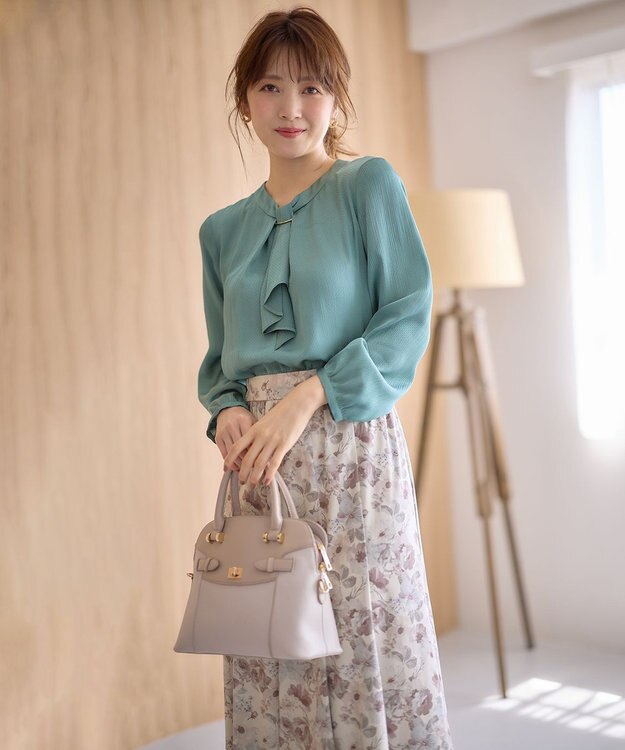 ANY SIS 【洗える】メタルパーツボウタイ ブラウス 長袖 スモーキーグリーン