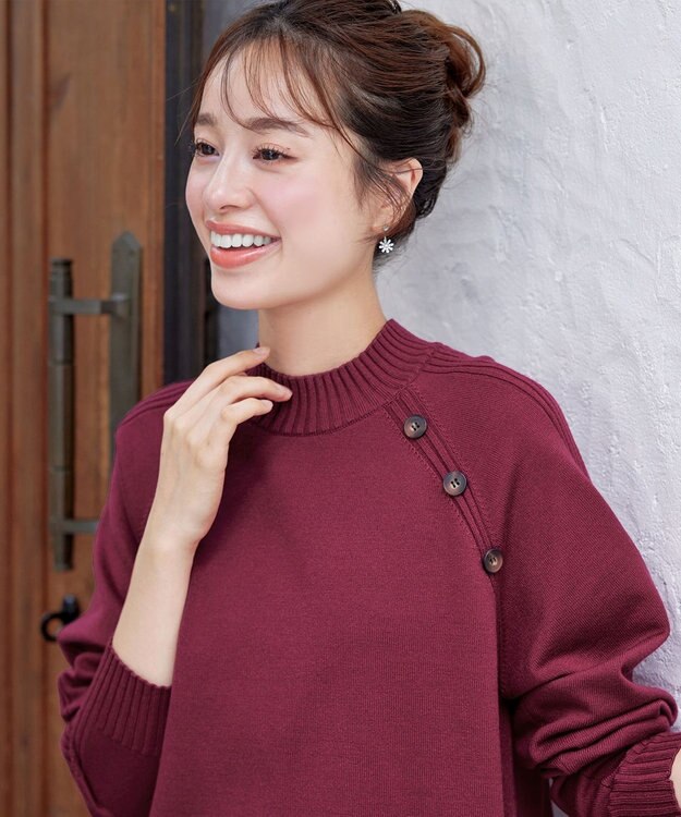 Tiaclasse 【安田美沙子さん着用・選べる2type・新色追加】ボタンニットチュニック モックネック：ワイン