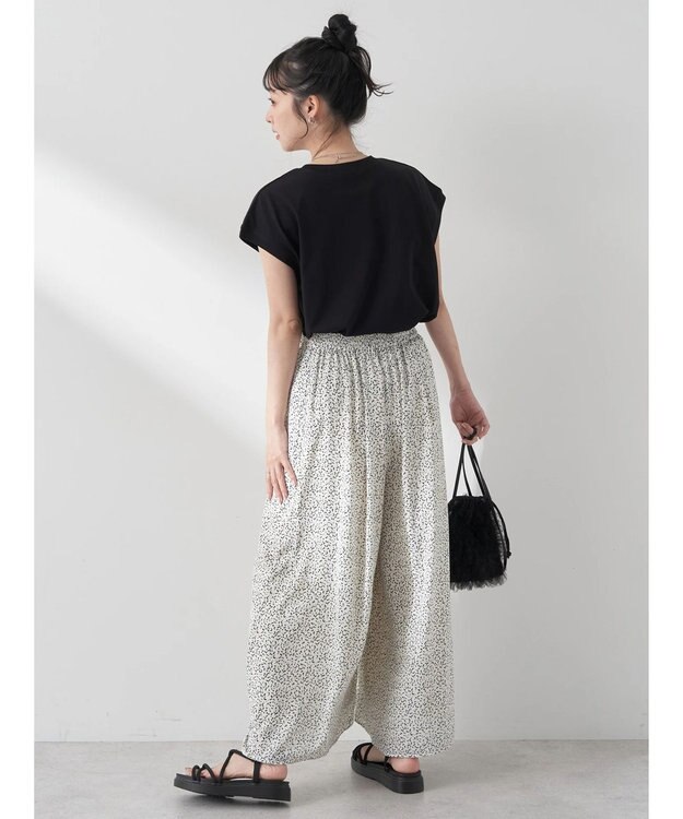 earth music&ecology ｂｅｔｔｅｒ　ｌａｔｅ　フレンチＴ Black