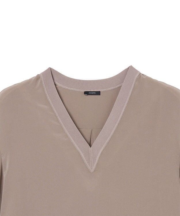 JOSEPH 【洗える】クレープ ド ソワ　Vネックブラウス Escargot