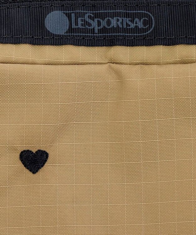 LeSportsac RECTANGULAR COSMETIC/モカブラックハートエンブロイダリー モカブラックハートエンブロイダリー