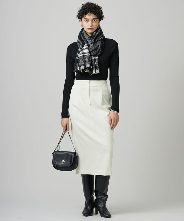 ICB デジタルチェックストール オフホワイト×ブラック系