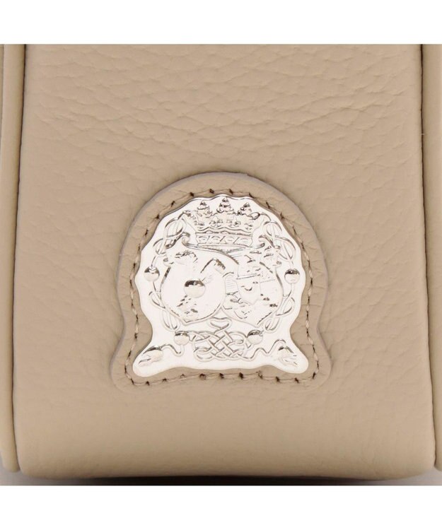 A.D.M.J. クリスタルソーイングボストン28cm シロチャ