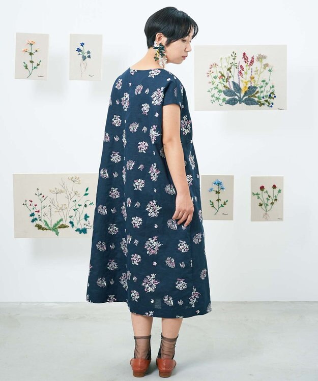 muuc 〈コットン×リネン〉〈高品質なドライタッチ生地〉野小花刺繍ゆったりワンピース イエロー