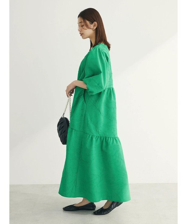 Green Parks ■ＥＳＣＡＲ　エンボスティアードワンピース Green