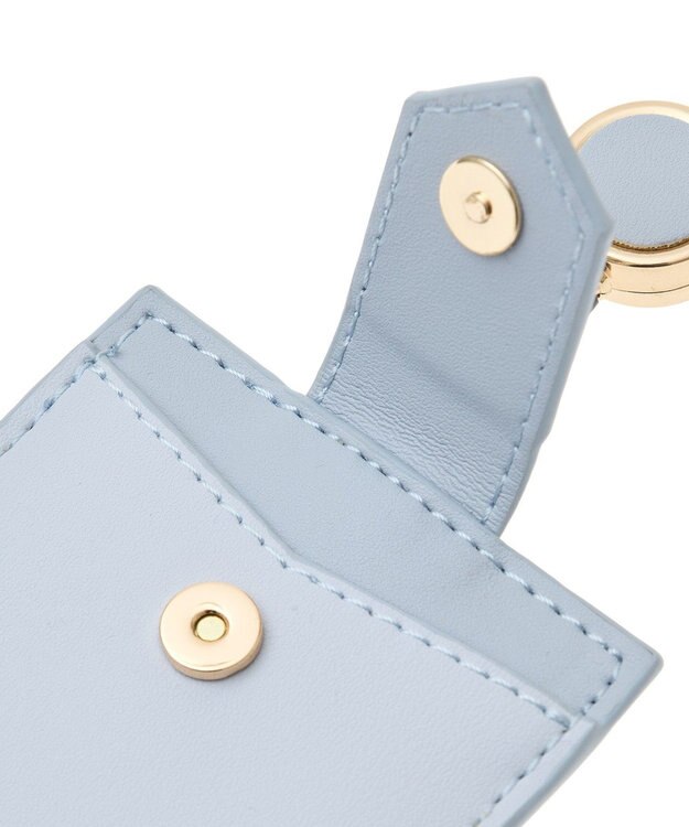 Maison de FLEUR バイカラービジューリールパスケース Grayish Blue