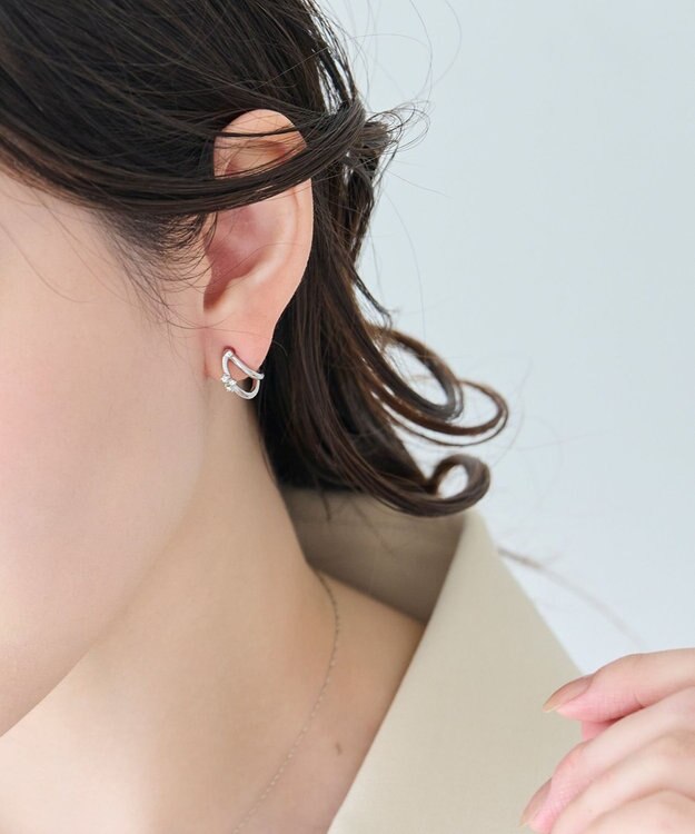Phoebe 〈アレルギー対応〉シャイニーダブルフープセラミックピアス　シルバー シルバー