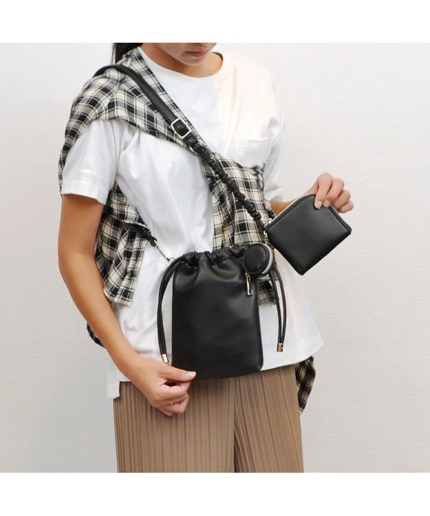 UNBILLION cachecache バンジーコード巾着スマホショルダー ブラック