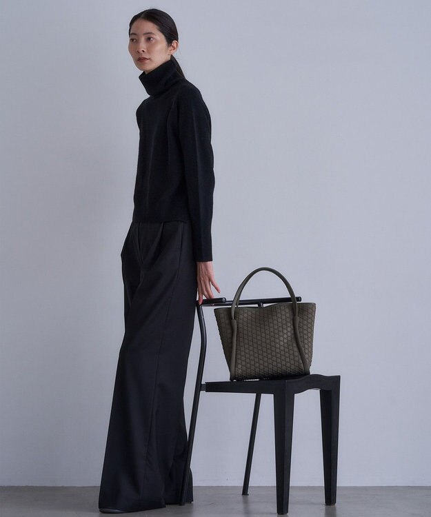 MIYABIYA LAQUOH【撥水加工】篭目柄エンボスボンディングトートS カーキ