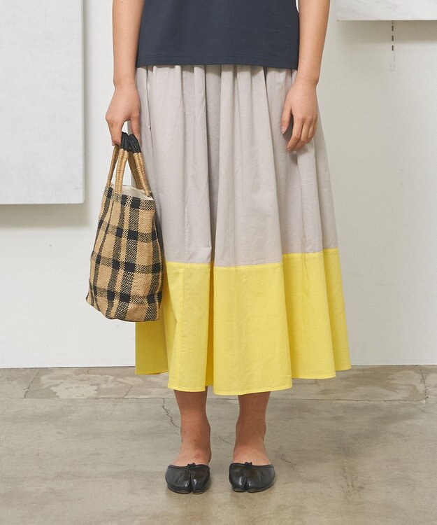 J.PRESS YORK STREET 【WOMEN】バイカラーギャザー スカート ライトグレー系1