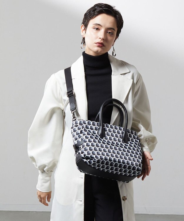 Y'SACCS キュービックモノグラム　2WAYトート　Sサイズ ブラック