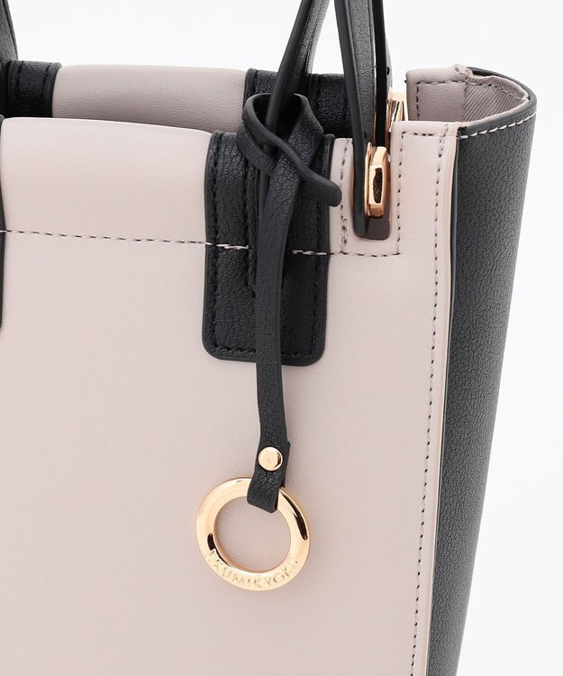 組曲 2WAYハンドルスクエアショルダー バッグ Mini アイスグレー系1