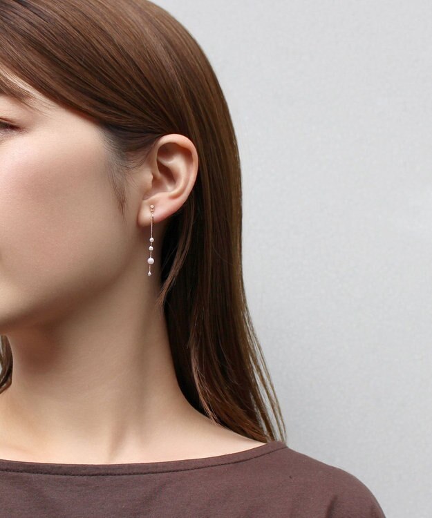 Phoebe 【金属アレルギー対応】【痛くないシリーズ】ドリッピングパールライトフィットイヤリング　シャンパンゴールド シャンパンゴールド